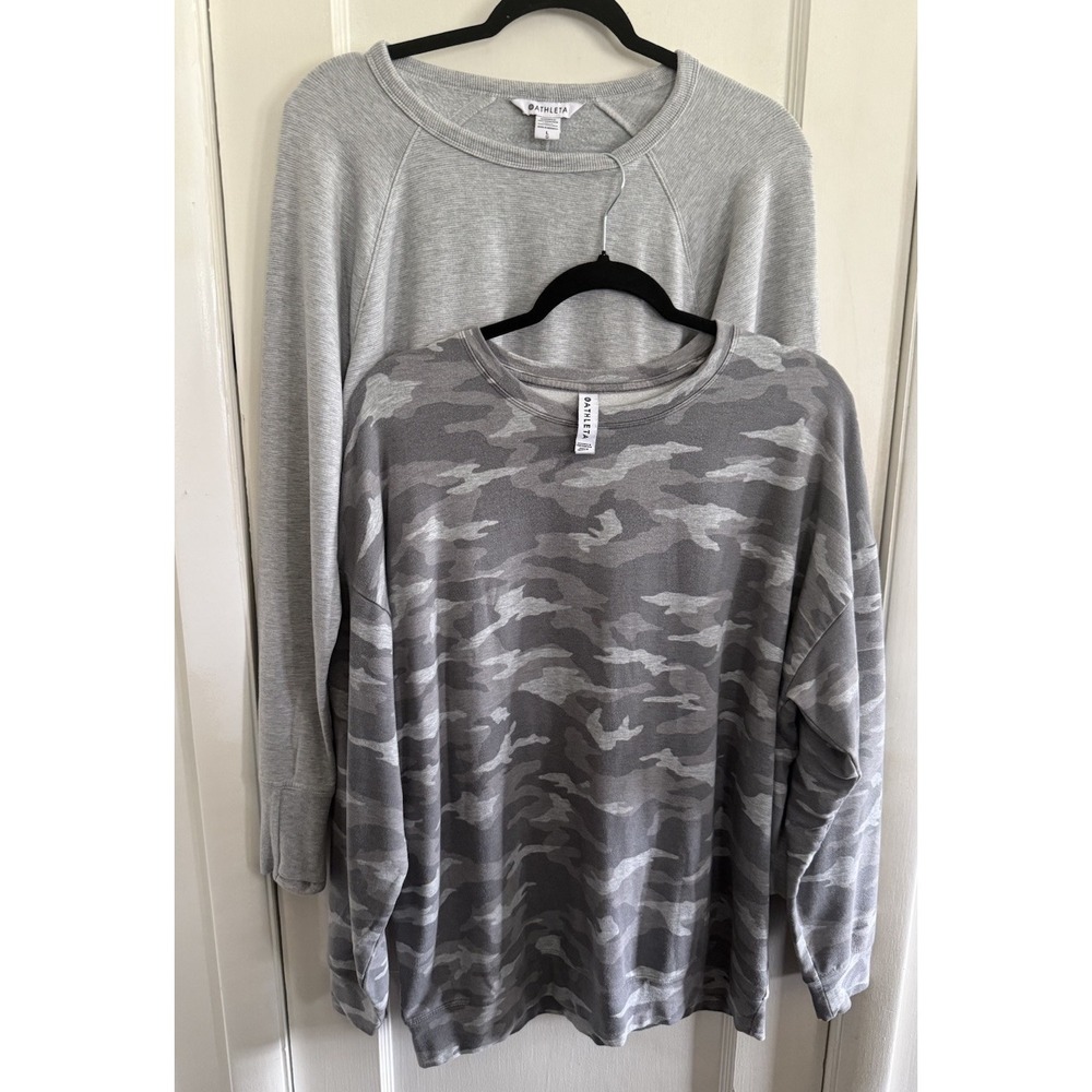 Athleta Women's Lot 2 Sweatshirts Heather Gray /Camo Size Large Pullover Crew - Picture 1 of 12